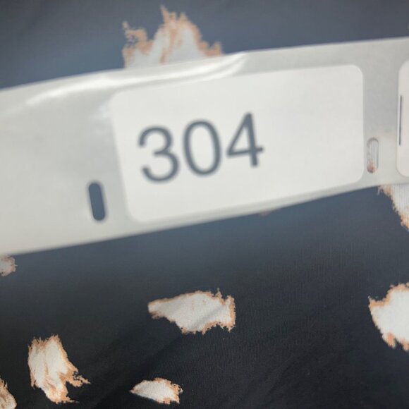 NWT Swim Cover-Up Dress Black & White Abstract Print By Cacique 22/24 - Picture 10 of 10